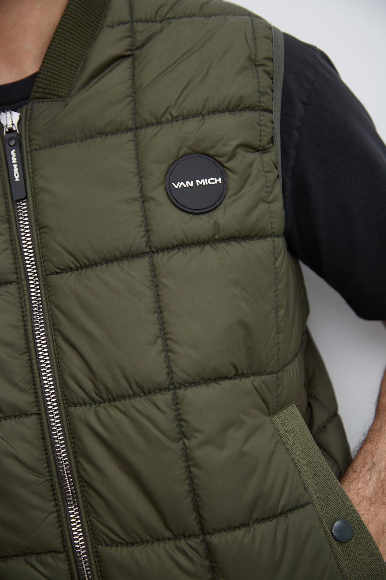 VM-231-52-000 Жилет Van Mich Хаки