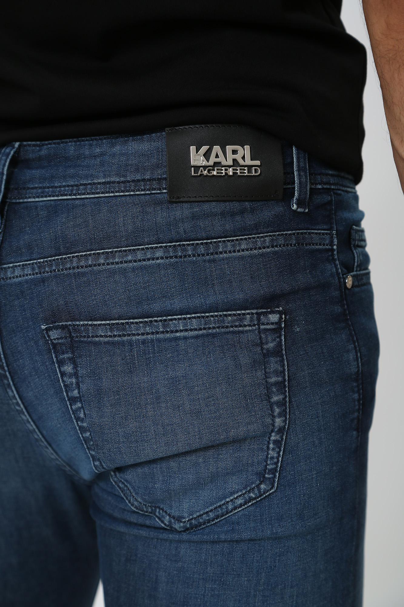 532833_265840 Джинсы Karl Lagerfeld Синий