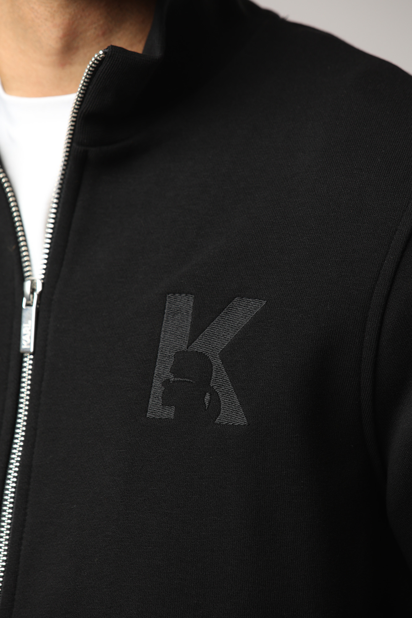 500900_705891 Тректоп Karl Lagerfeld Черный