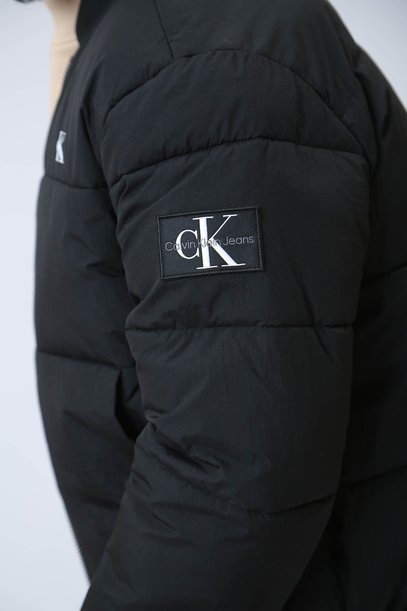 J30J324072 Бомбер Calvin Klein Jeans Черный