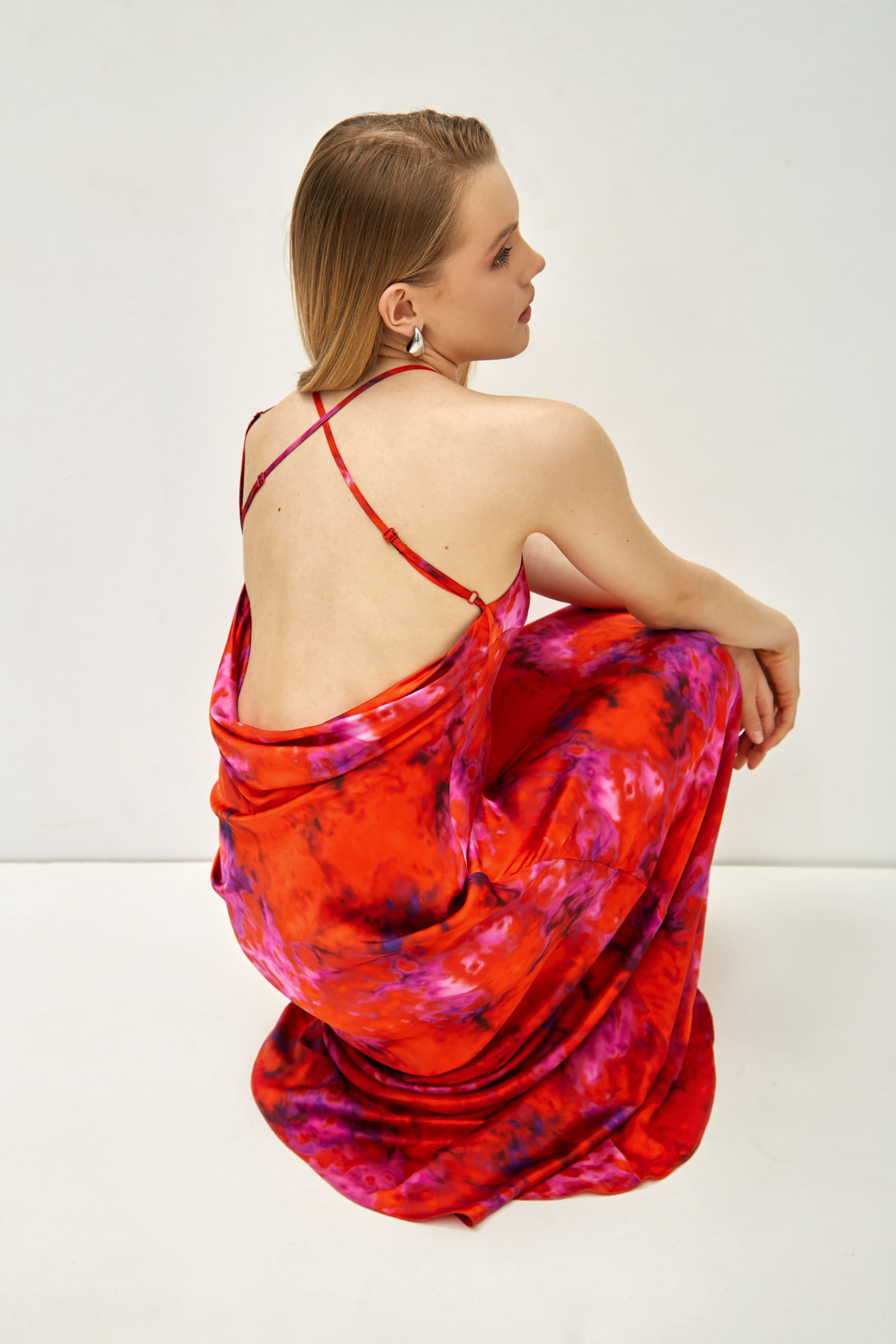 W-232-TH-56-0157 платье the hills 