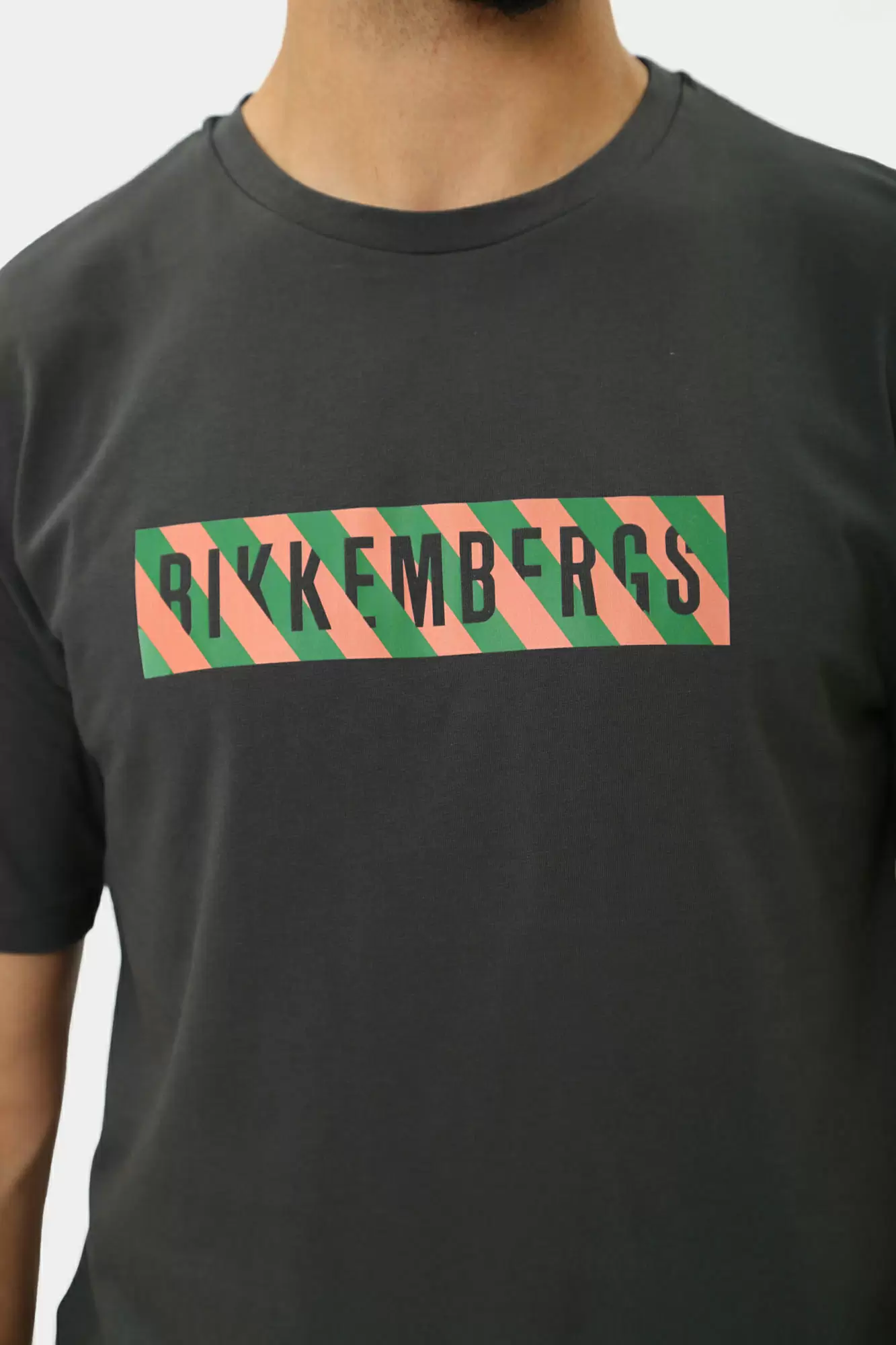 PBMT0258 Футболка Bikkembergs Черный