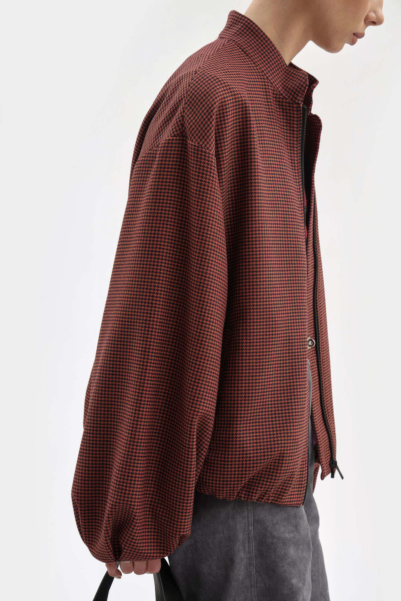 W-261-TH-56-2109 бомбер the hills 