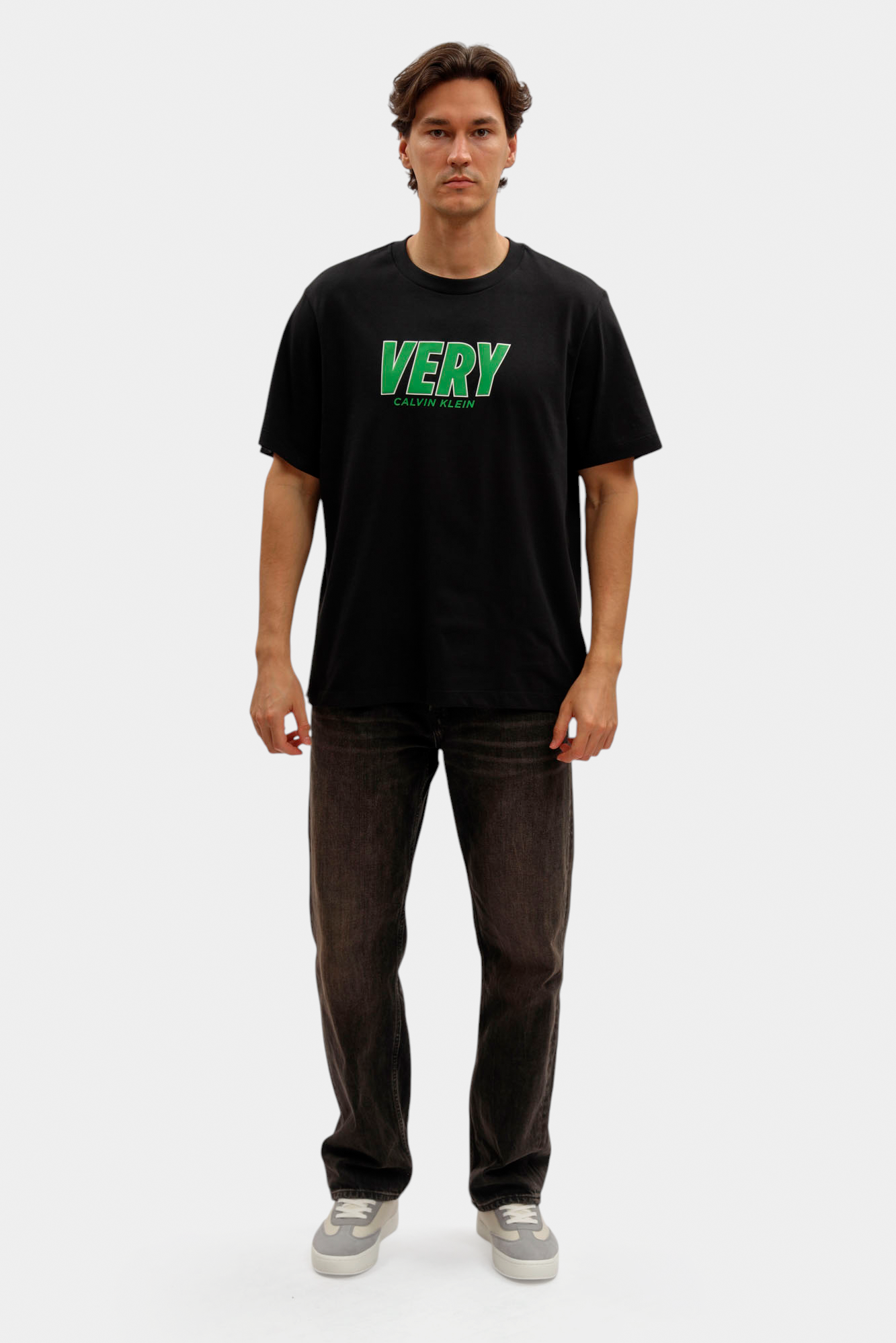 LV04RD800G Футболка Calvin Klein Jeans Черный