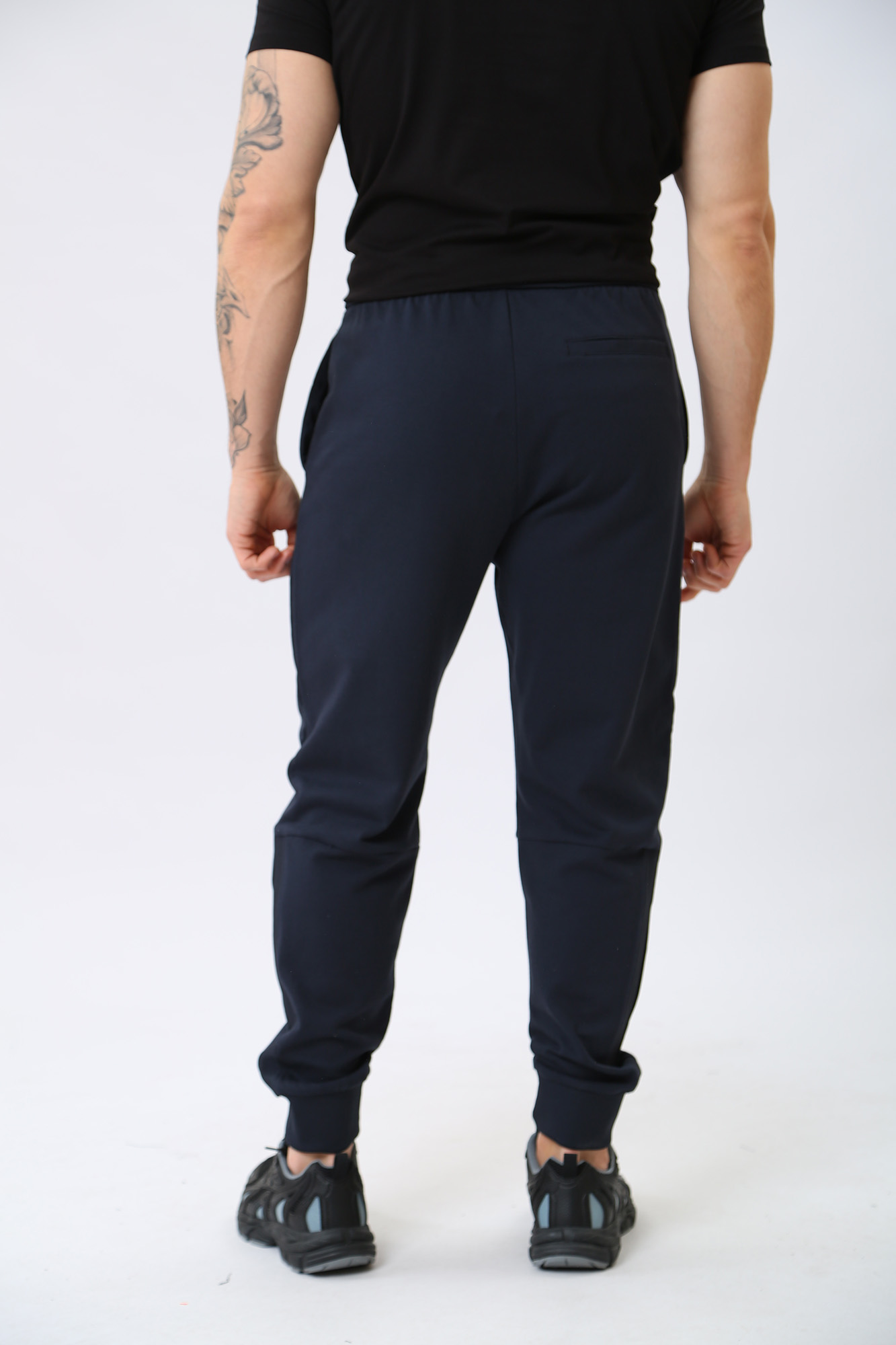 3RZPHG_ZJ7KZ Брюки спортивные Armani Exchange Синий