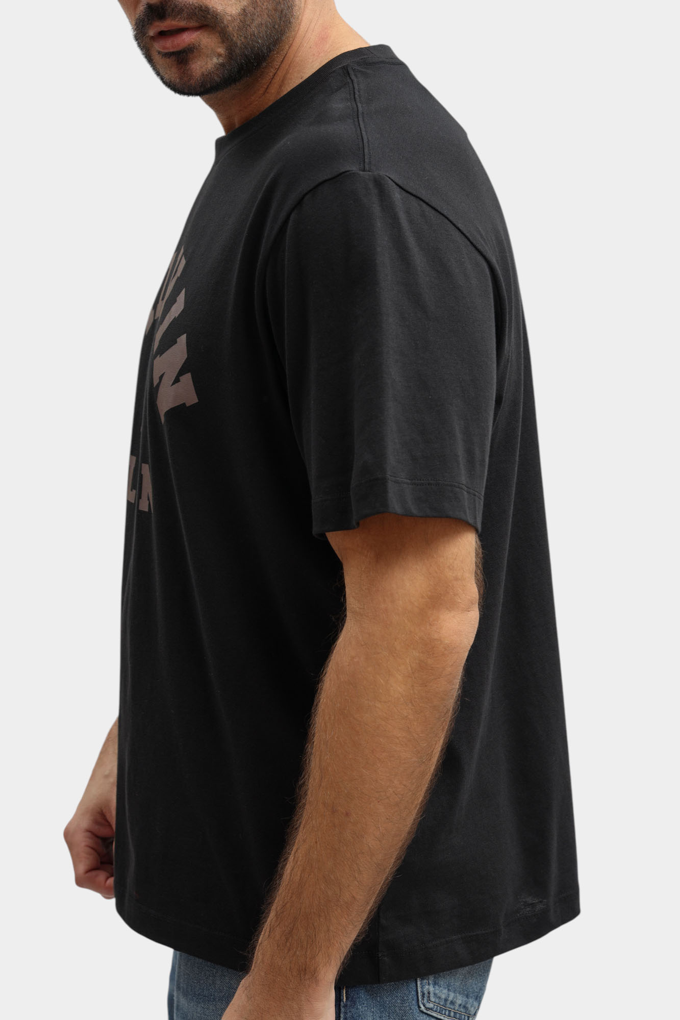 LV04RE810G Футболка Calvin Klein Jeans Черный