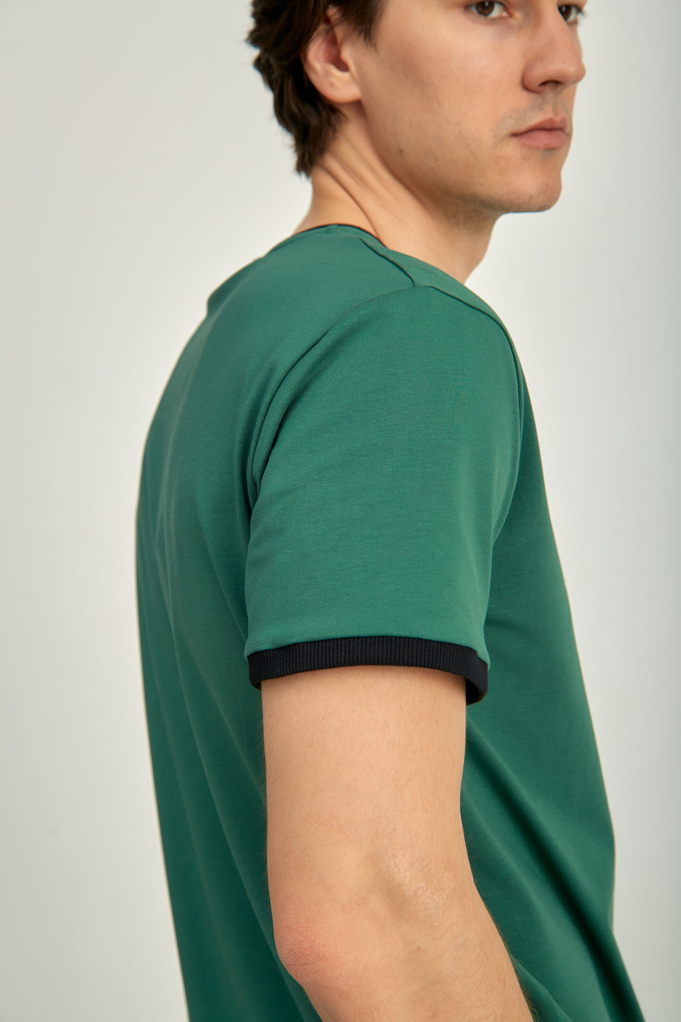 M-241-P-22-0090 Футболка The Hills Зеленый