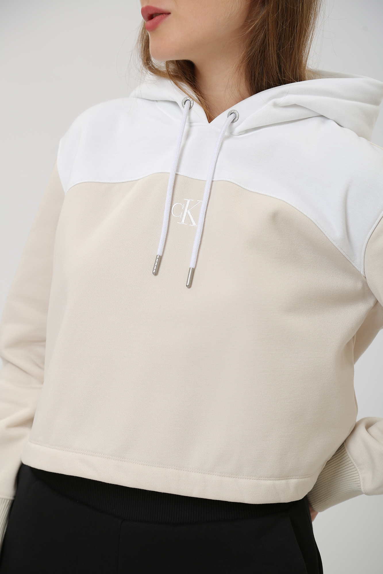 J20J221336 худи calvin klein jeans  calvin klein jeans 