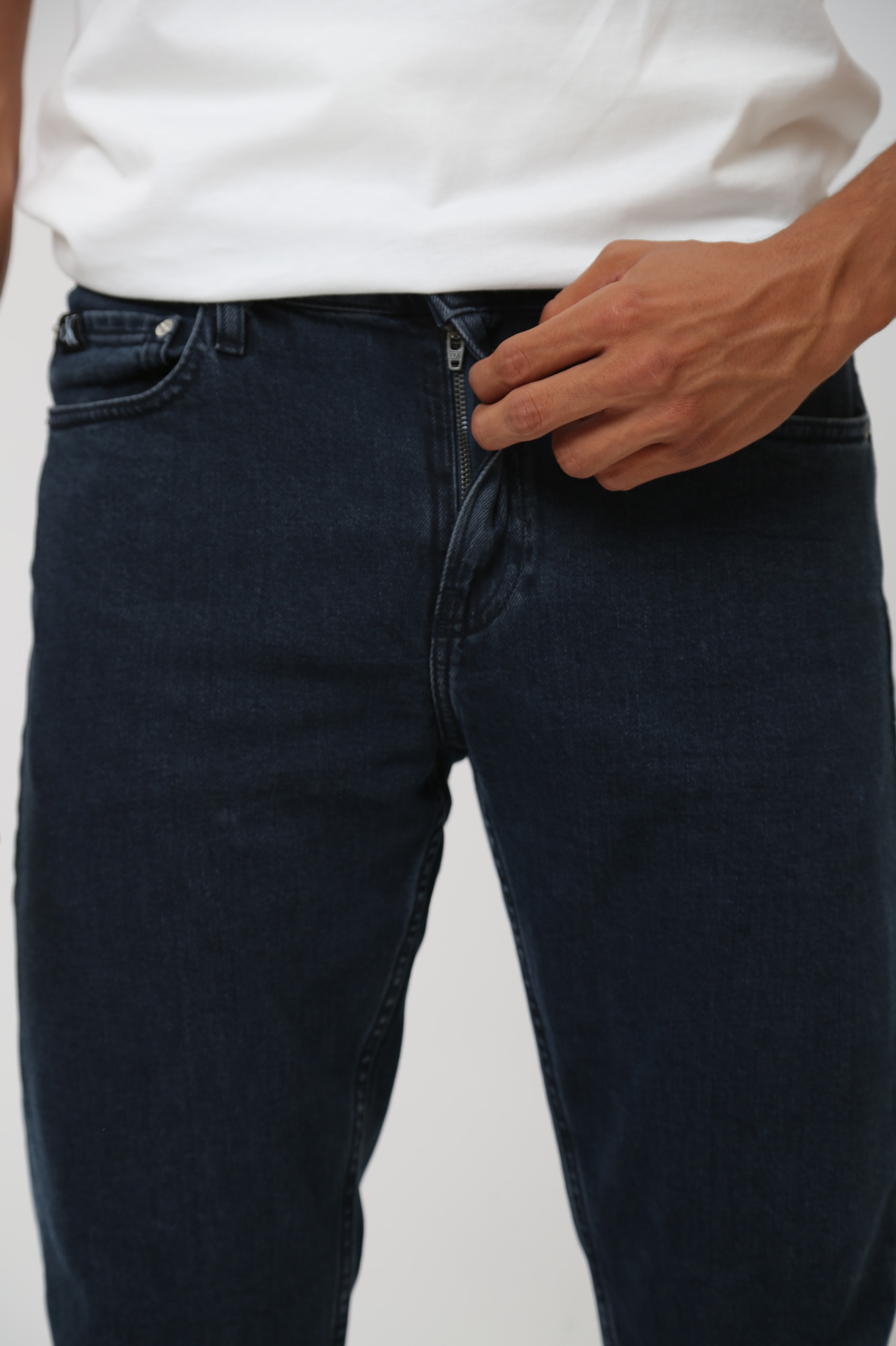 J30J323857 Брюки джинсовые Calvin Klein Jeans  Calvin Klein Jeans Синий