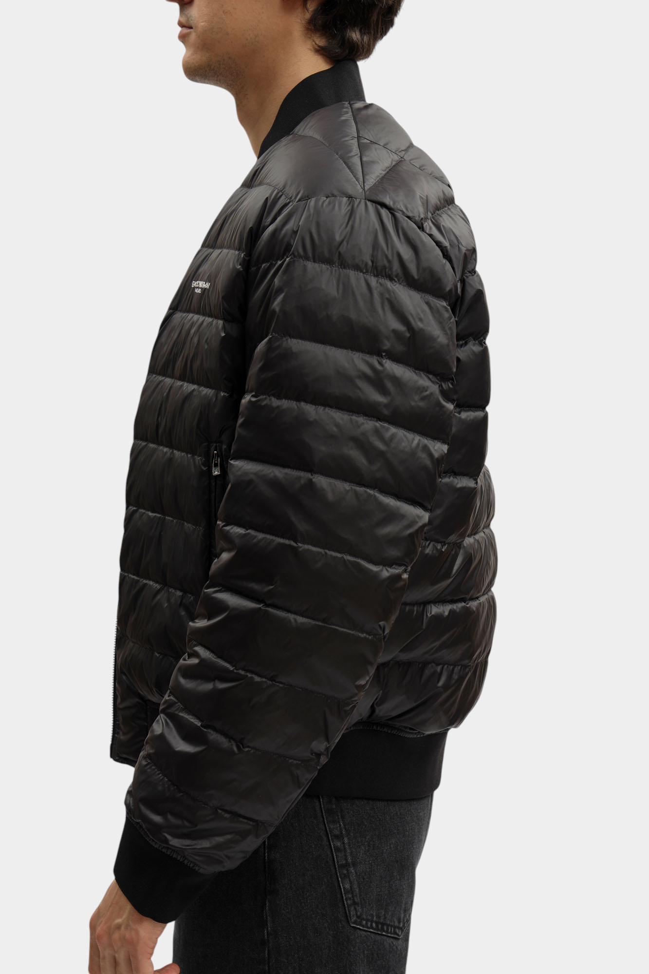 EM003783_ AF19870 Бомбер Emporio Armani Черный