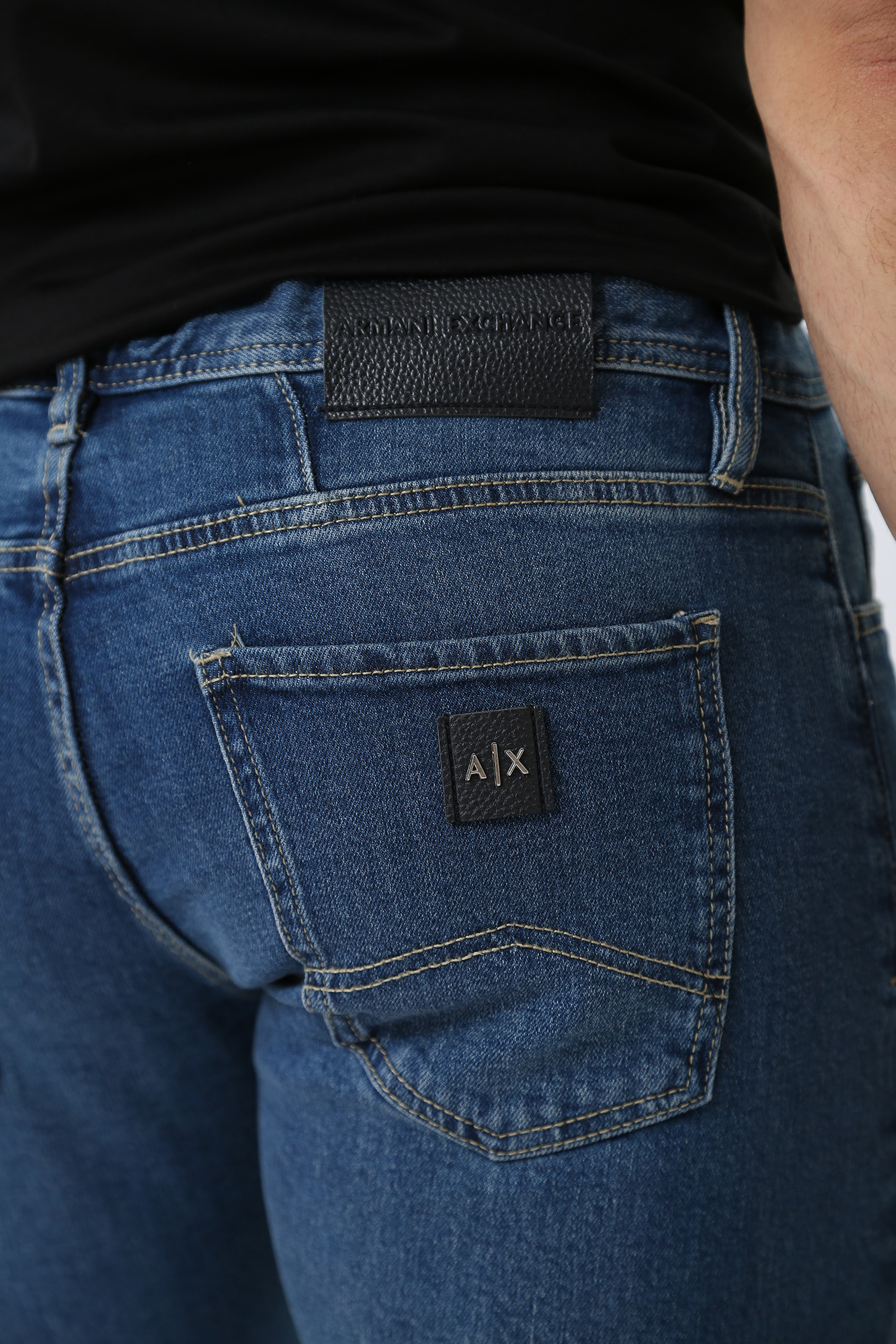 8NZJ16_Z3SAZ Джинсы Armani Exchange Синий