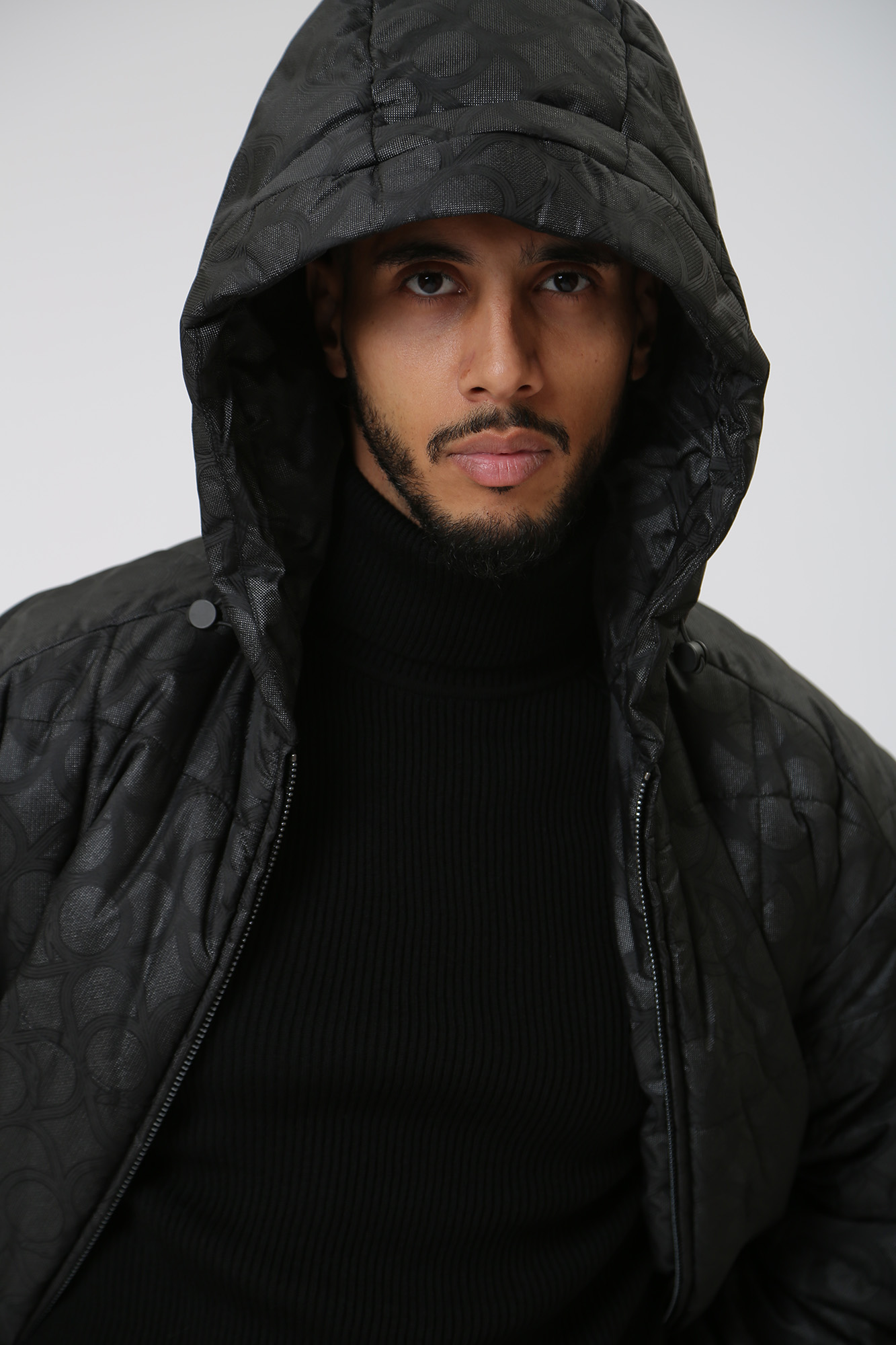 52S00913-1T006513 Куртка пуховая Trussardi Черный