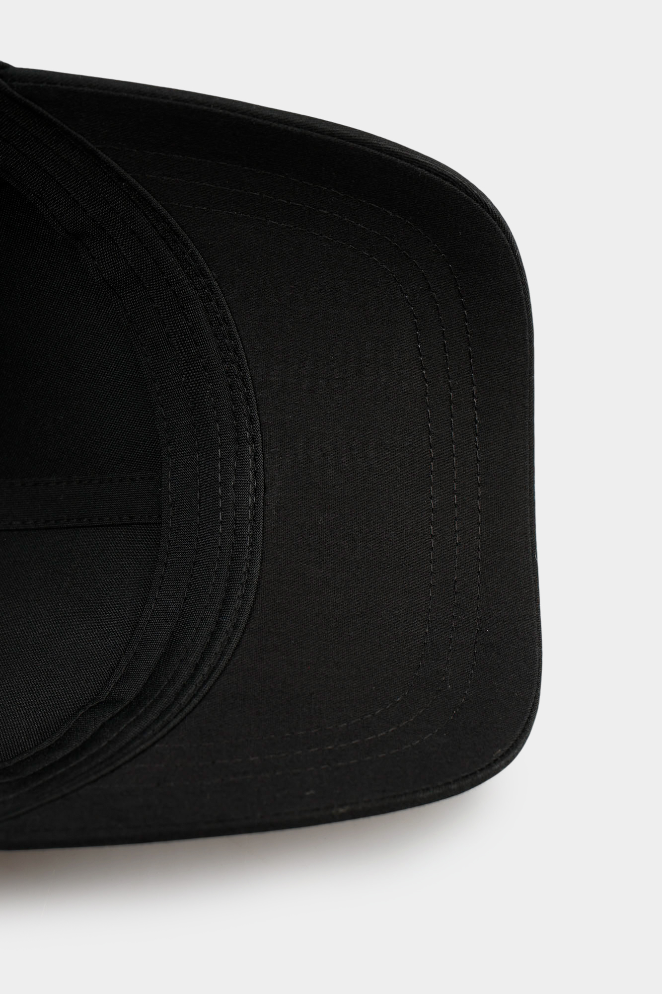 561123_805613 Кепка Karl Lagerfeld Черный