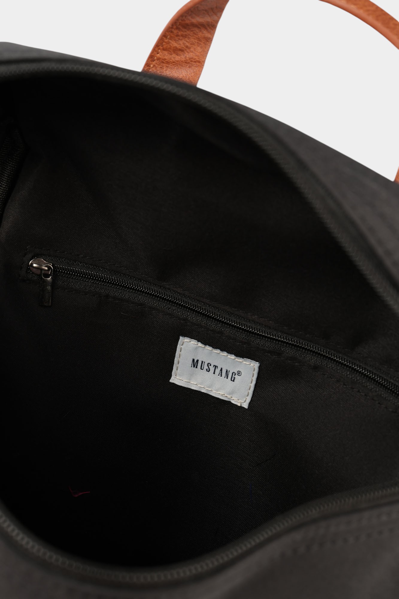 55.1107 Рюкзак Mustang Черный