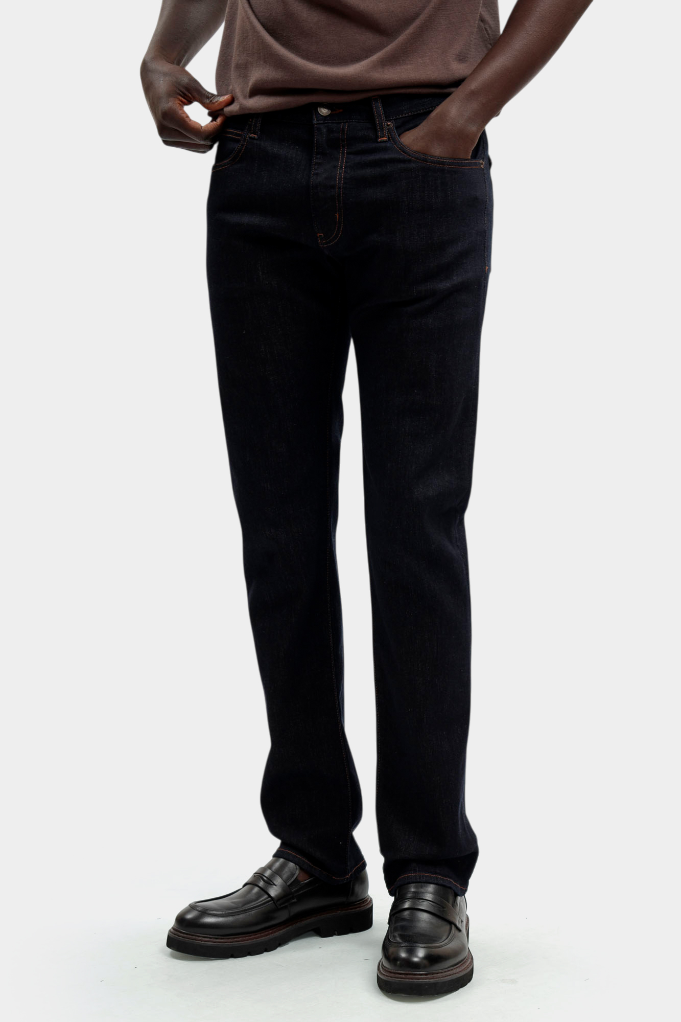 EM001370_AF22800 Джинсы Emporio Armani Синий