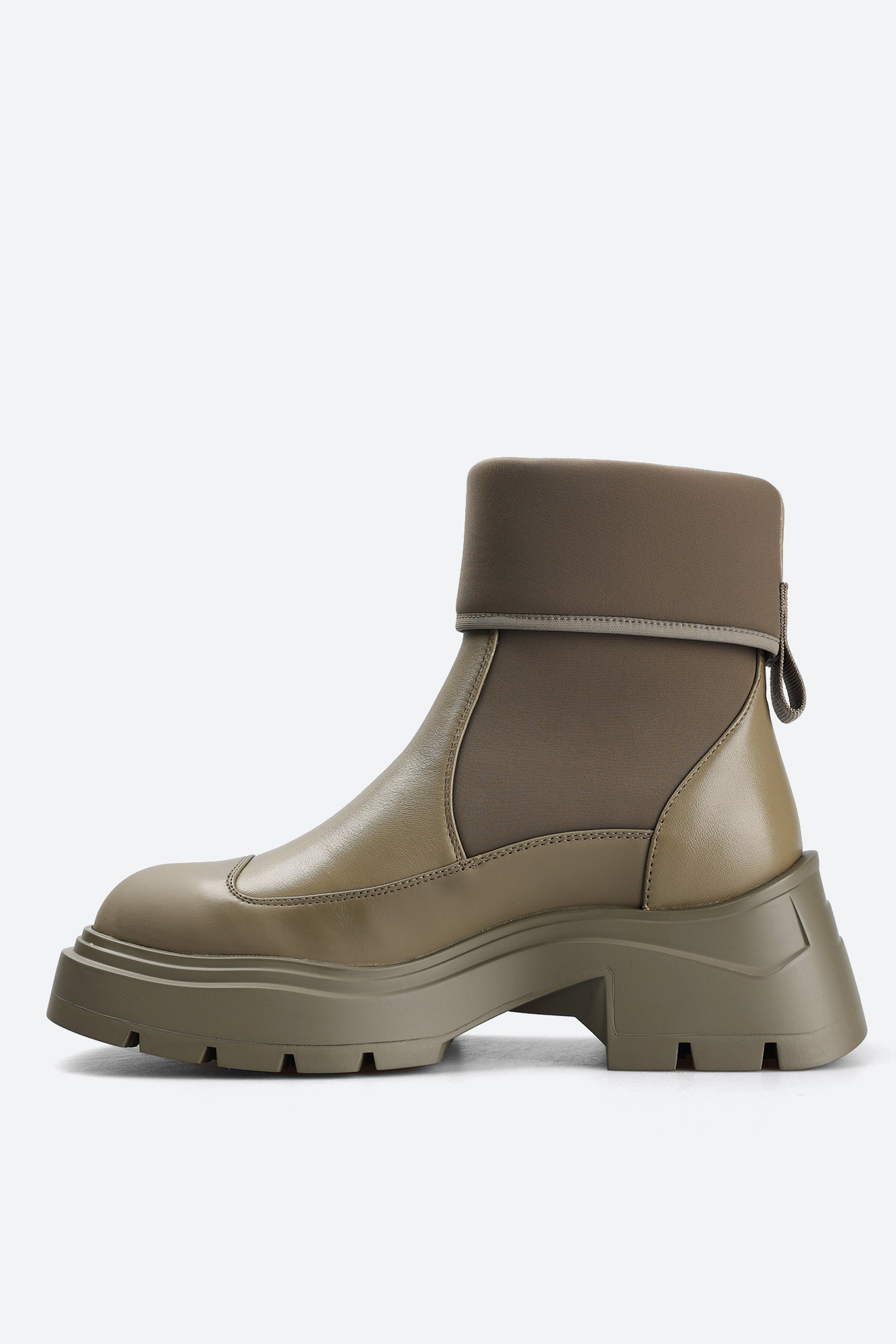 LT22351-108 Ботинки Graciana Хаки