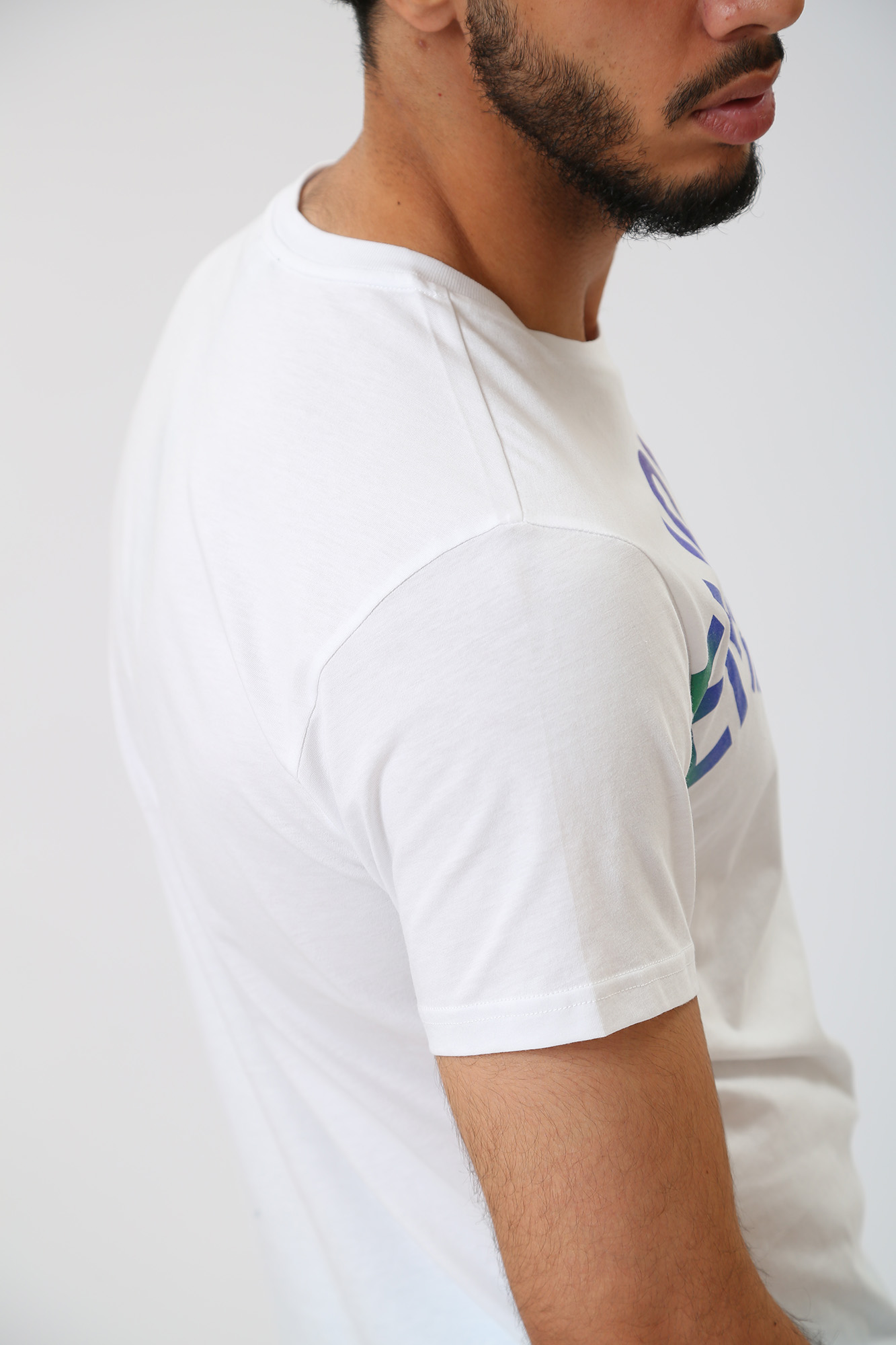 211818_3R476 Футболка Emporio Armani Белый