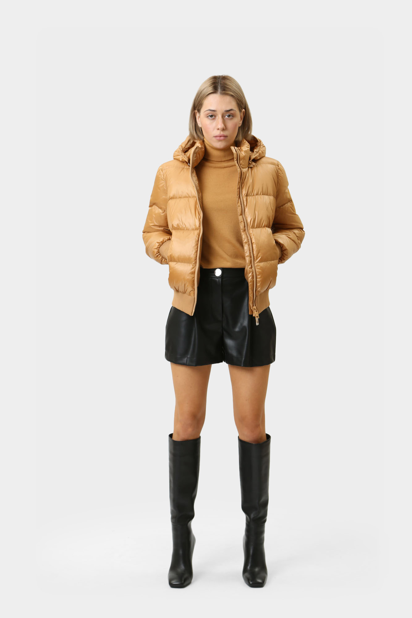 XW000228_AF10860 куртка пуховая armani exchange 