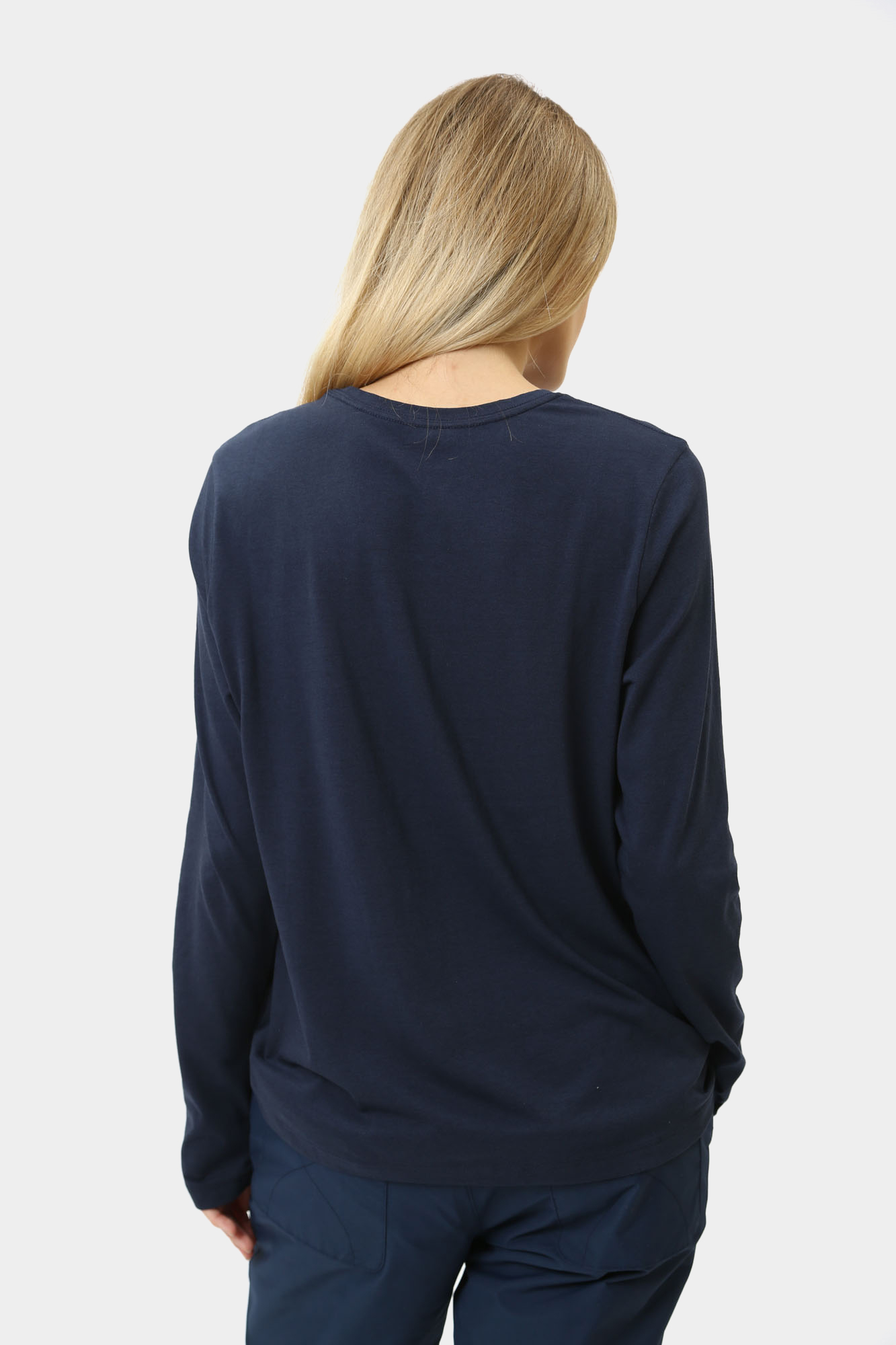 1960011 лонгслив columbia 