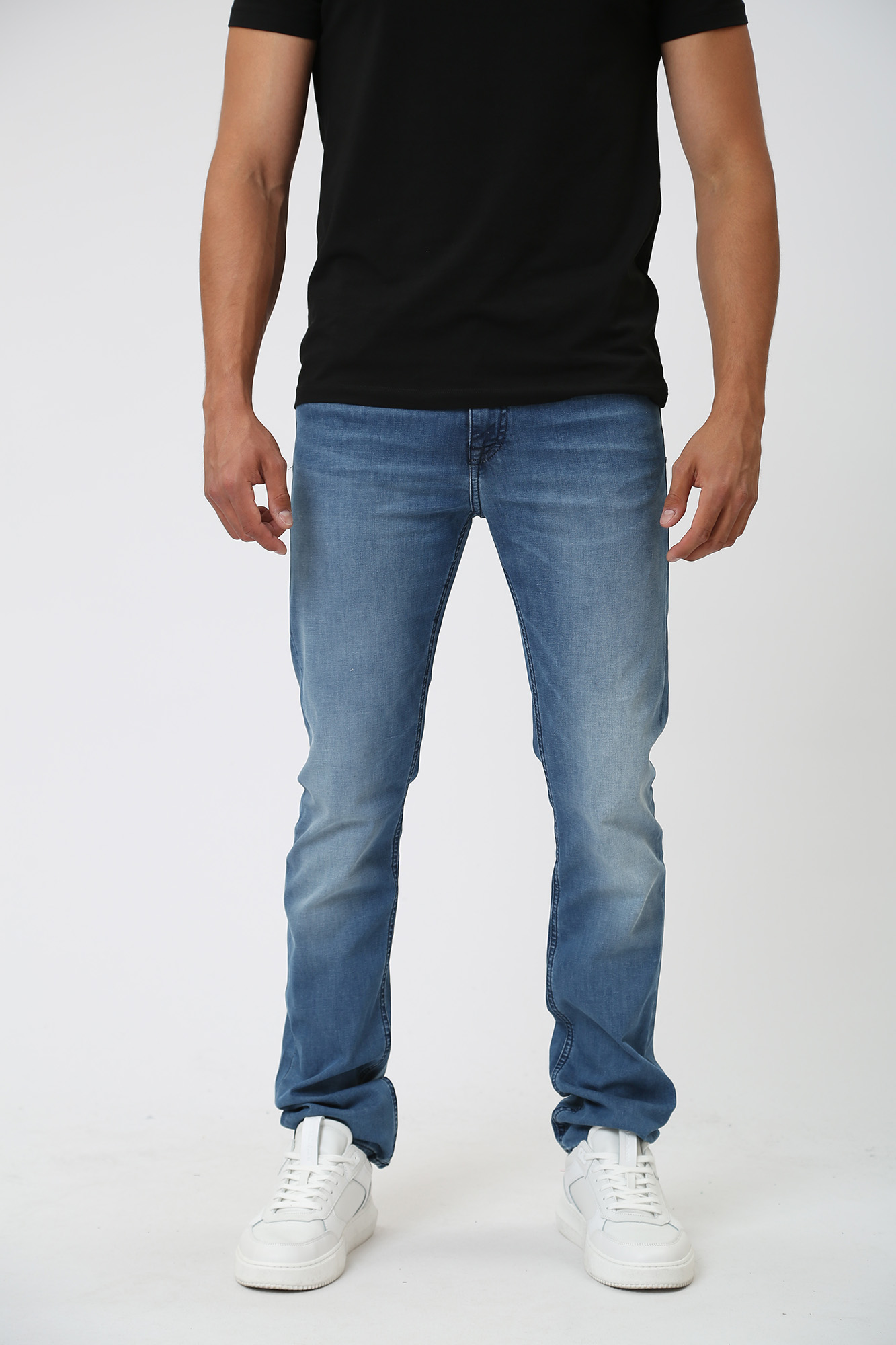 532833_265840 Брюки джинсовые Karl Lagerfeld Голубой