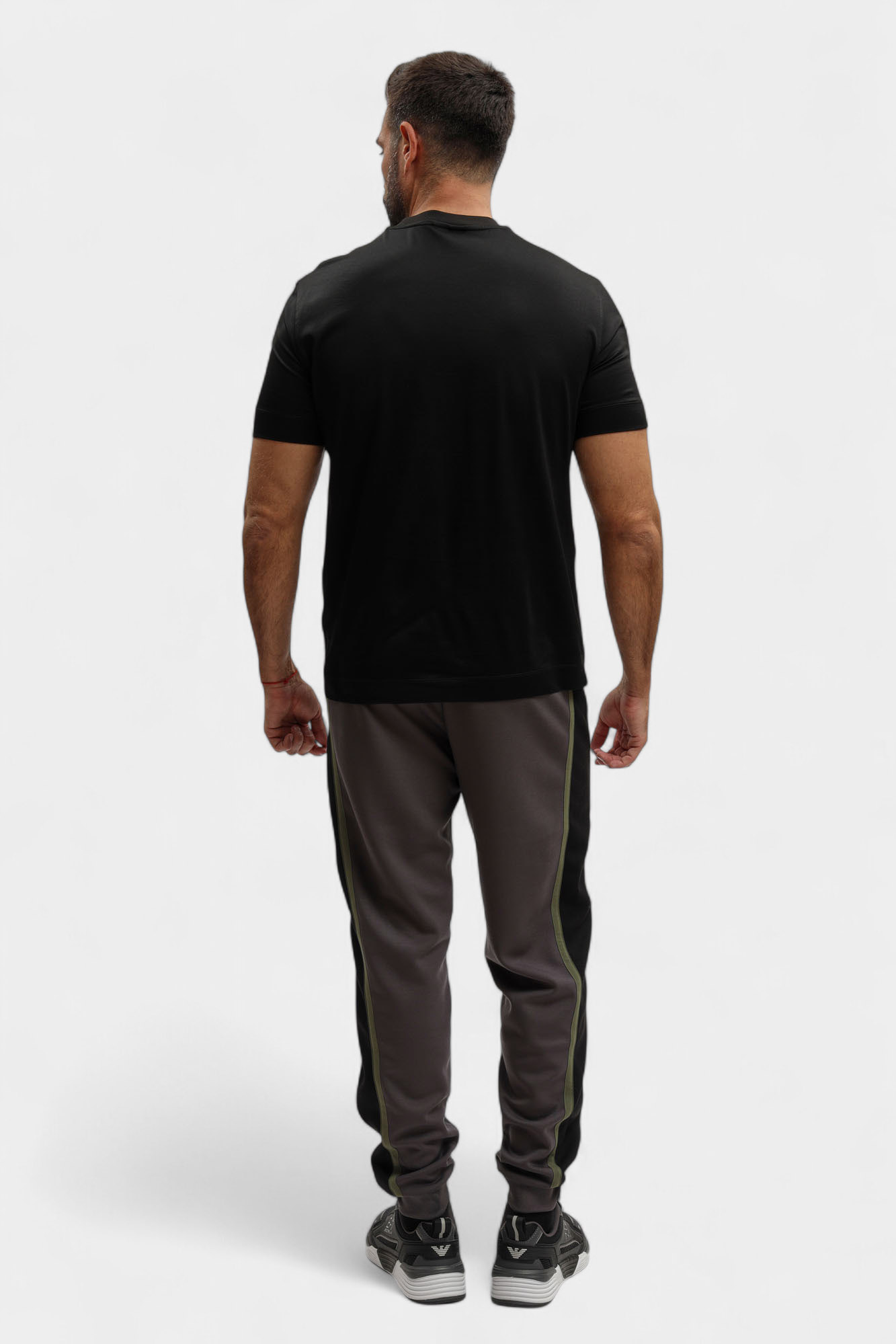 EM002963_ AF10761 Футболка Emporio Armani Черный