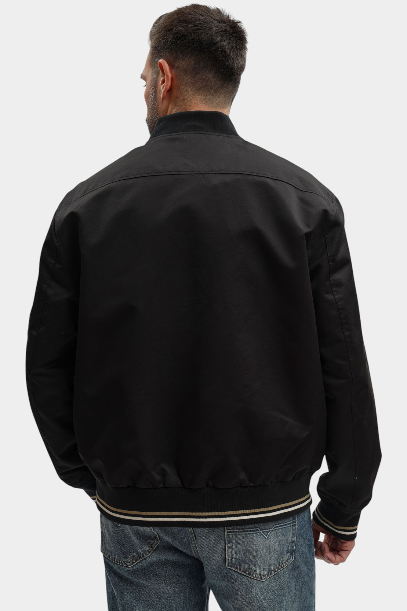 1017561 Куртка легкая Mustang Черный