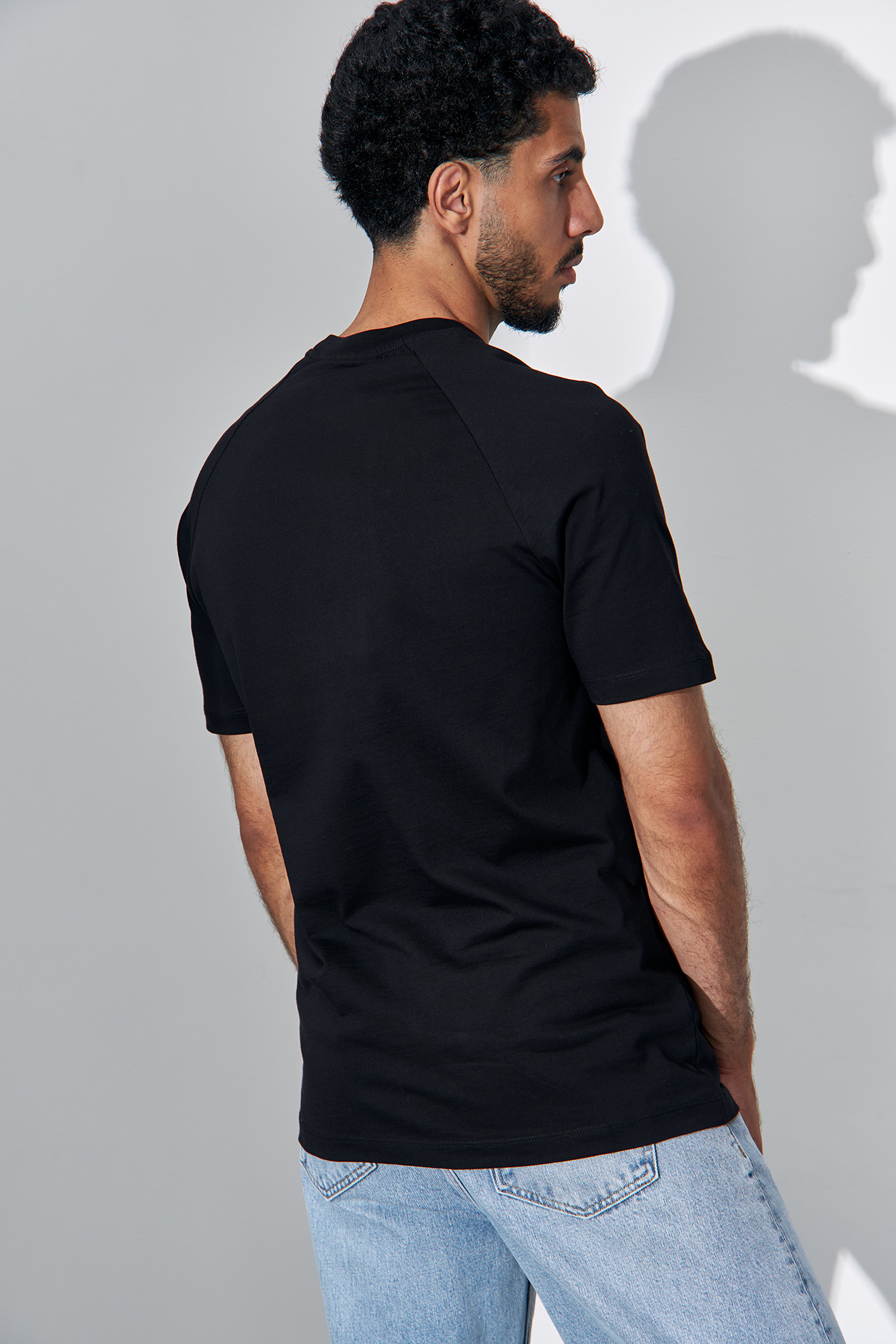 VM-231-22-052 Футболка Van Mich Черный