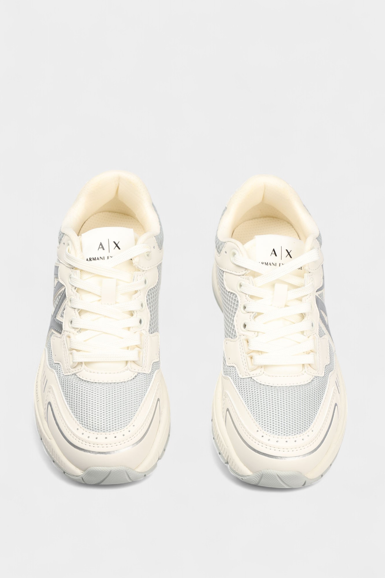 XDX195_XV944 Кроссовки Armani Exchange Белый