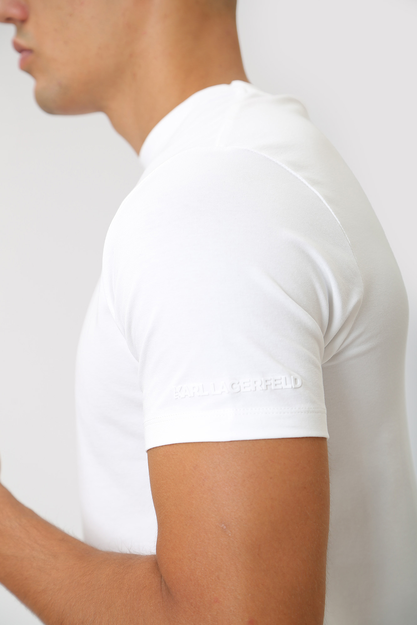 533221_755402 Футболка Karl Lagerfeld Белый