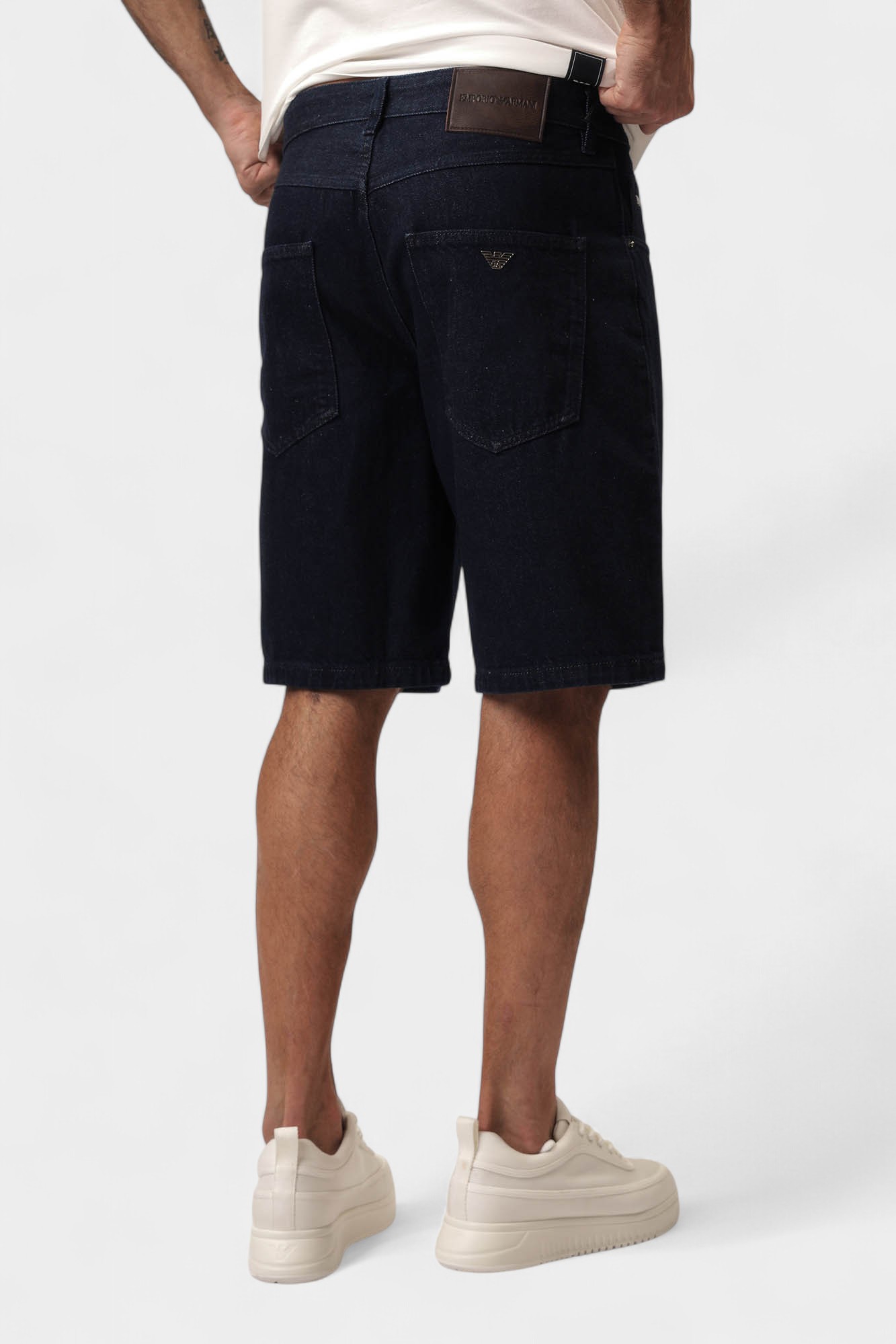 EM001723_AF13269 Шорты джинсовые Emporio Armani Синий