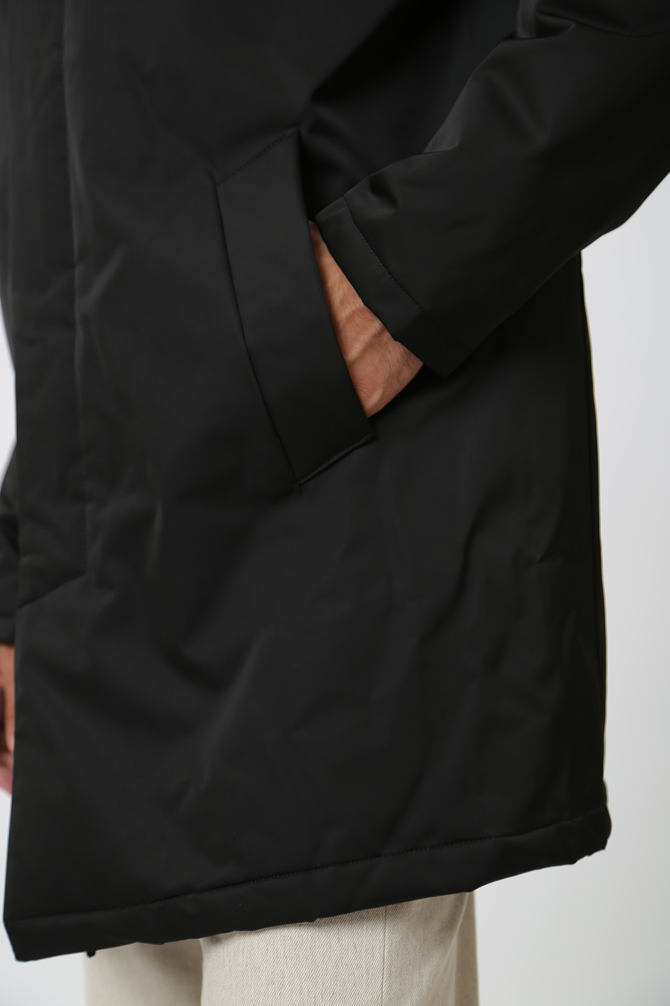 52S00926-1T005043 Плащ Trussardi Черный