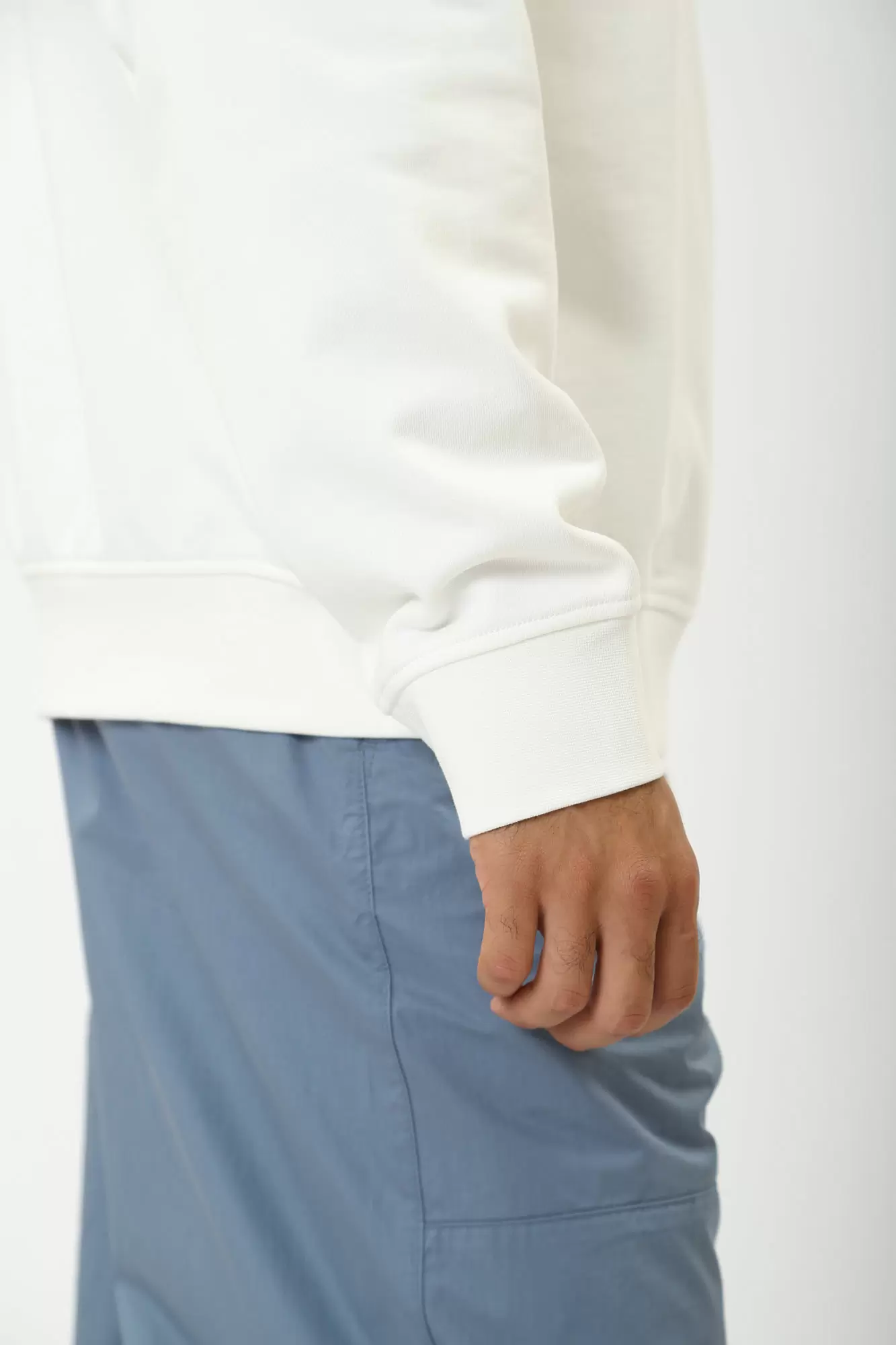 6DZMLJ_ZJ4XZ_1116 Джемпер Armani Exchange Белый