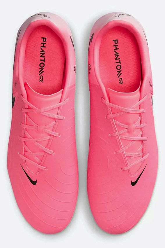 Футбольные бутсы Nike Розовый