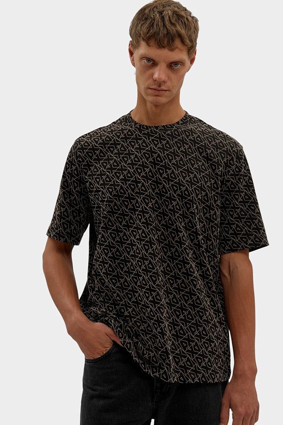Футболка Armani Exchange Черный