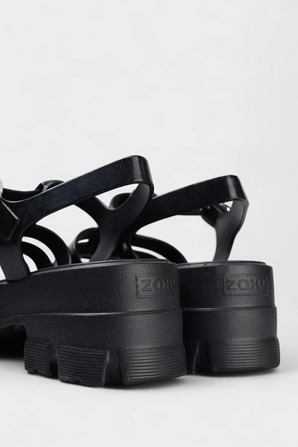 Сандалии Zaxy