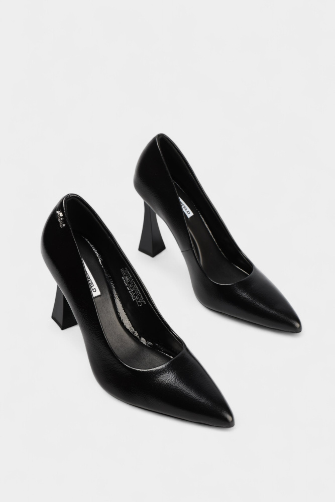 KL32011 Туфли Karl Lagerfeld Черный