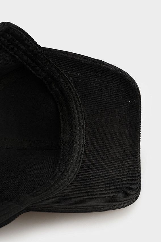 Кепка Karl Lagerfeld Черный