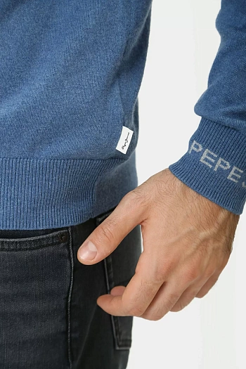 Джемперы, свитеры и кардиганы