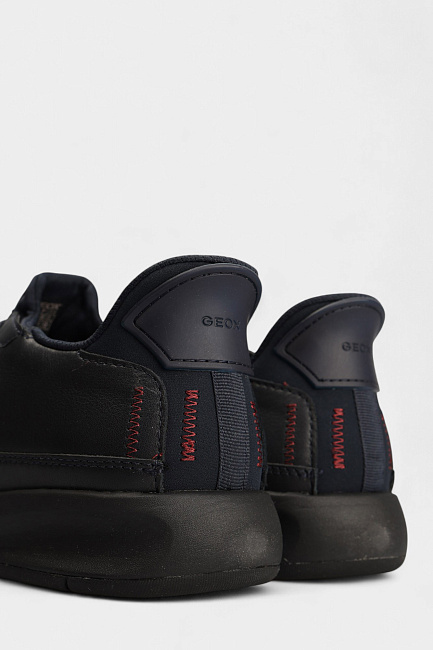 Кроссовки Geox