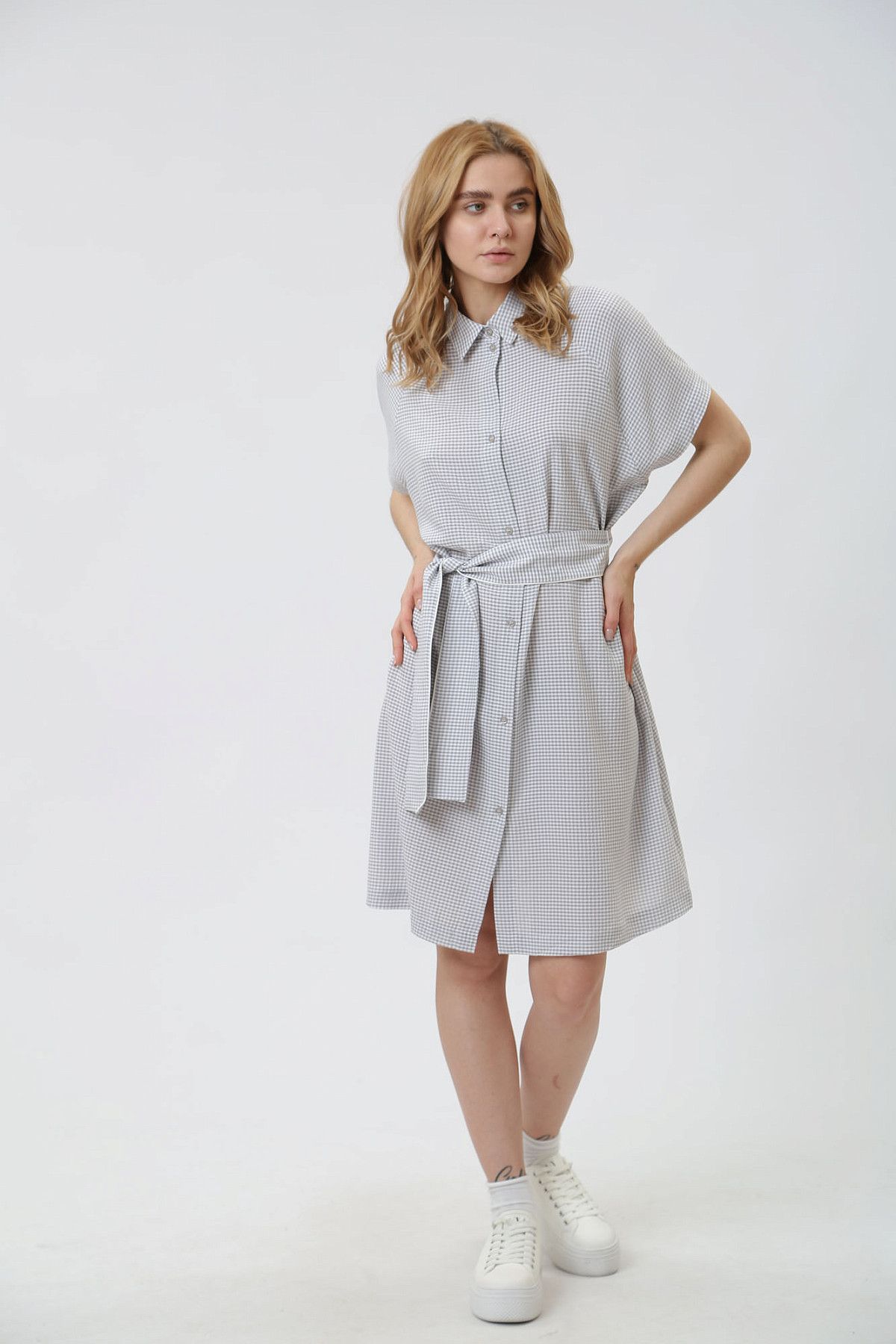 Платье Armani Exchange Серый