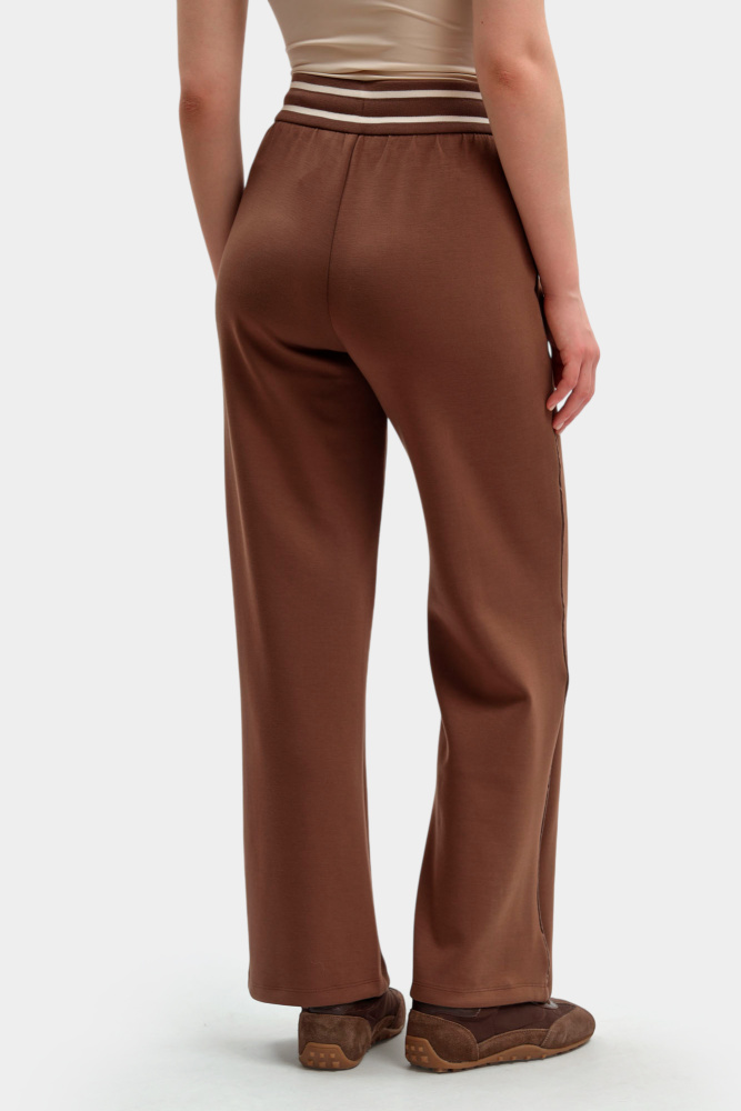 XW002073_AF10804 брюки armani exchange 