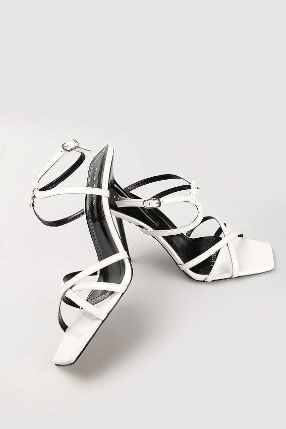 Босоножки The Hills