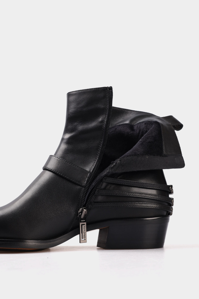 GK24013-3 Казаки Graciana Черный