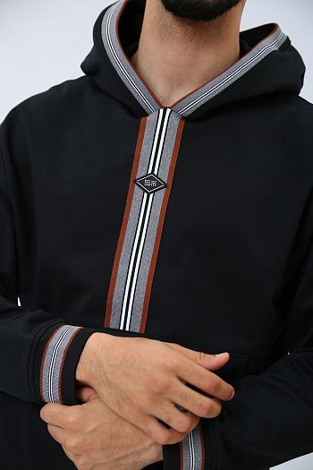 Джемперы, свитеры и кардиганы