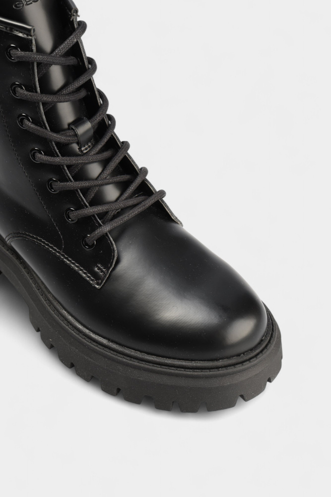 J56M6E000CN Ботинки Geox Черный