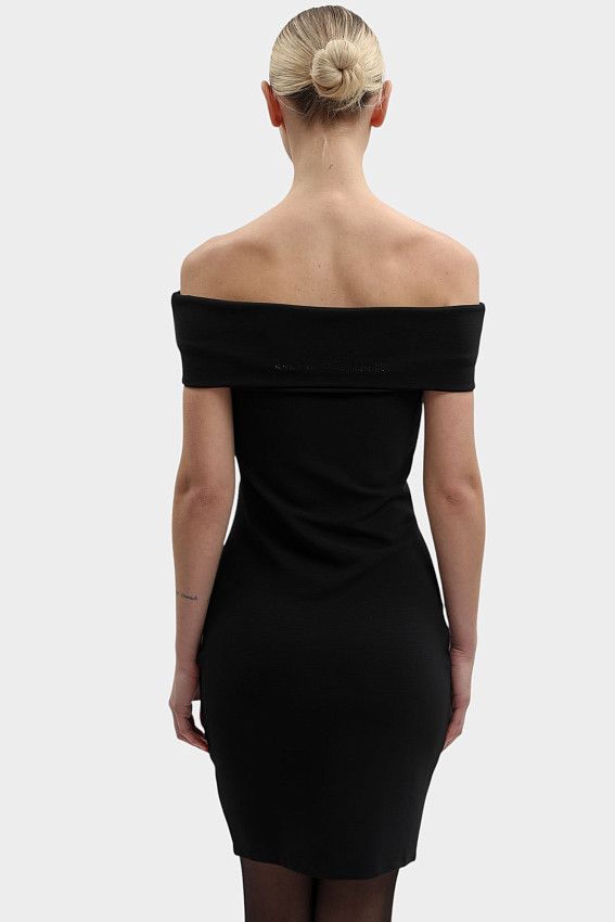 Платье Armani Exchange Черный