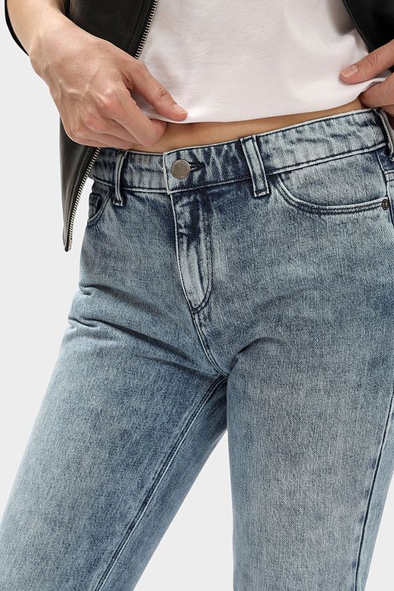 Джинсы Emporio Armani