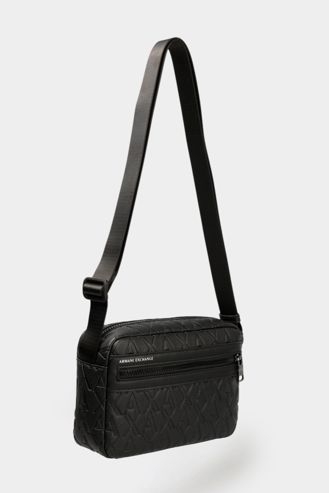 XM000240_AF12133 Сумка Armani Exchange Черный