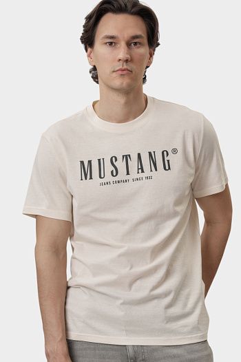 Футболка Mustang