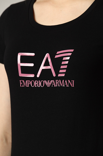 Футболка EA7